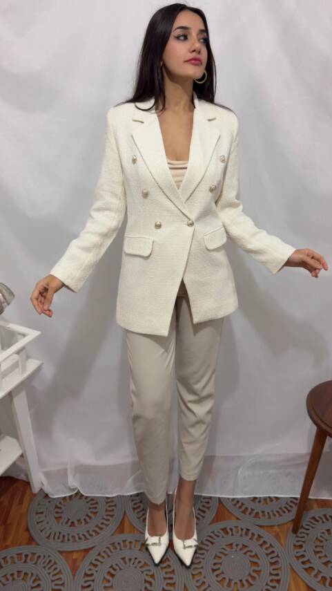 CHANEL DÜZ BEYAZ CEKET - 1
